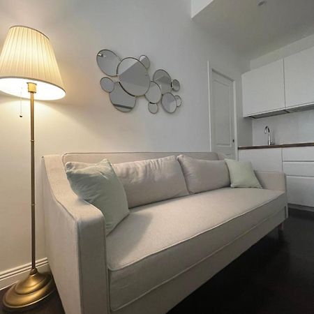 Bilocale Di Prestigio: Milano Centro Lägenhet Exteriör bild