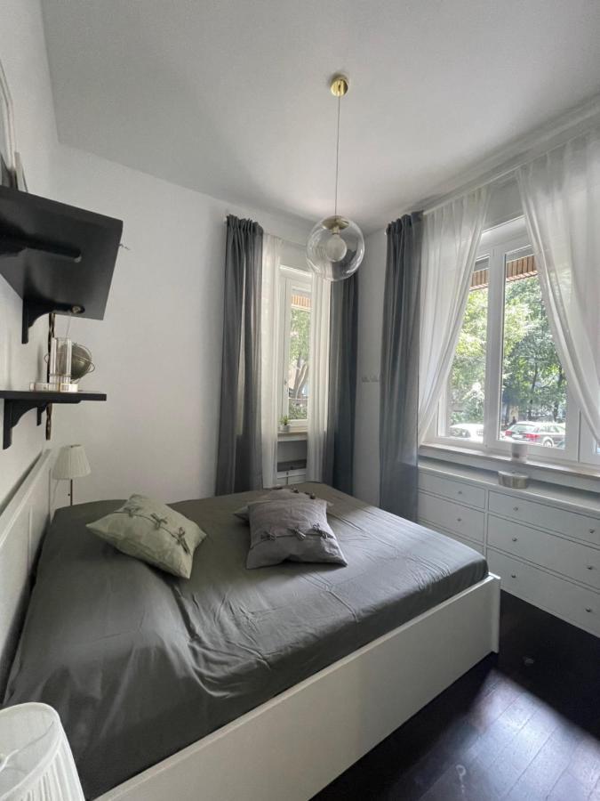 Bilocale Di Prestigio: Milano Centro Lägenhet Exteriör bild