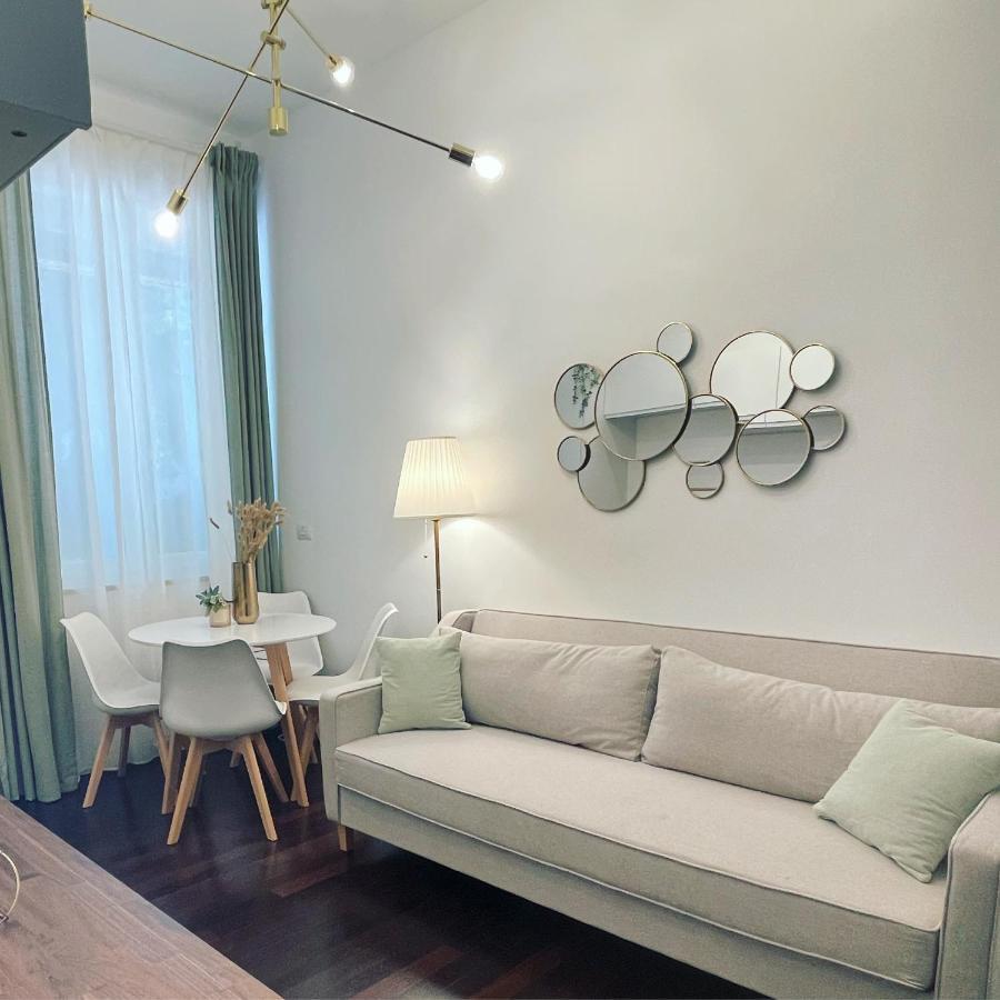 Bilocale Di Prestigio: Milano Centro Lägenhet Exteriör bild